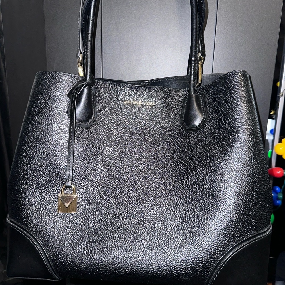 Michael Kors Mercer Gallery Large Leather Tote - Picture 2 of 10